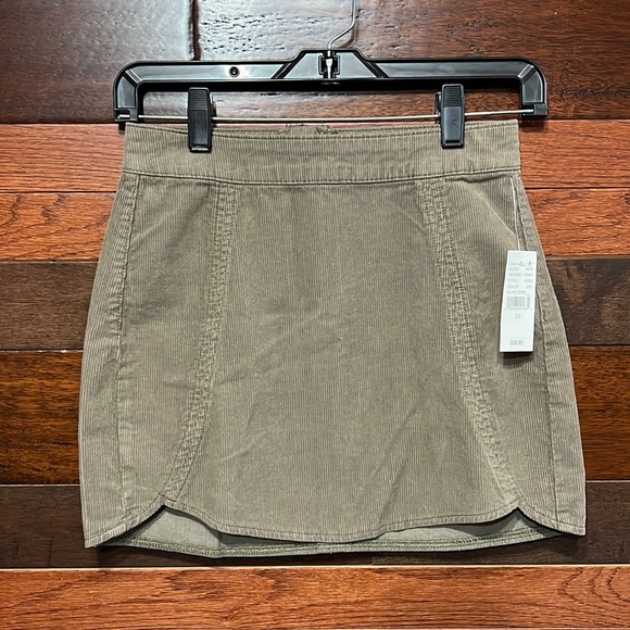 PacSun Dresses & Skirts - NWT PacSun Olive Colored Corduroy Mini Skirt